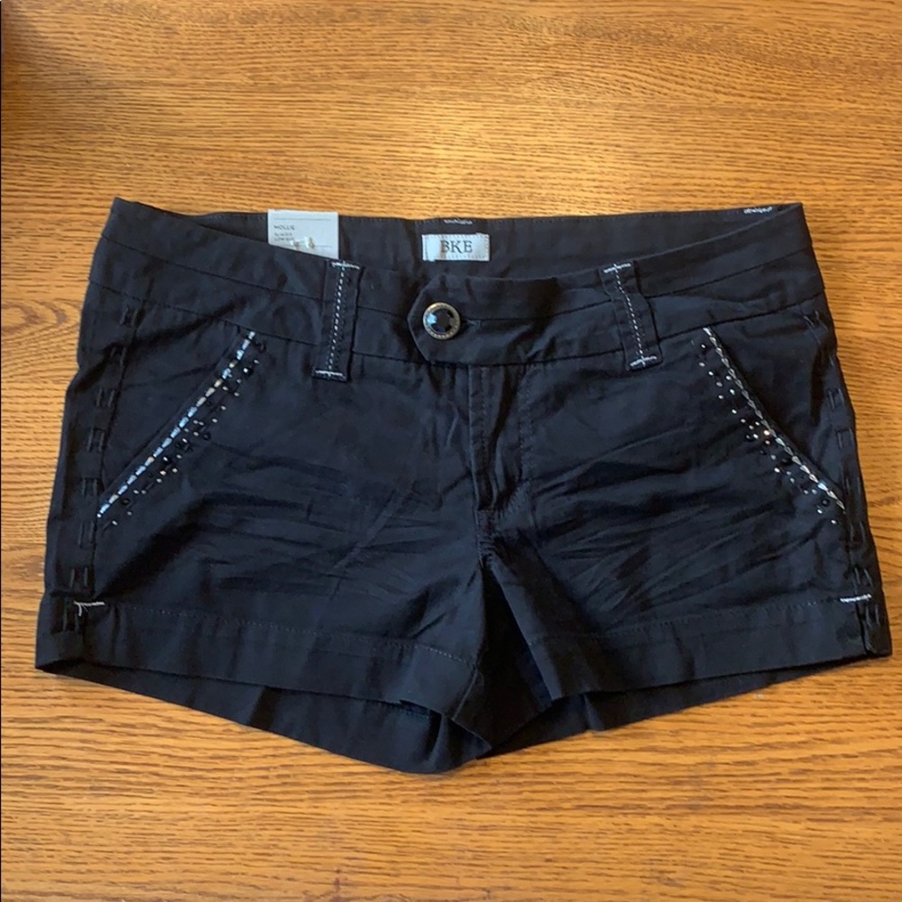 BKE casuals “Mollie” shorts (black)